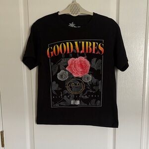 Vibes Bailey Aparel Good Vibes Only Black Graphic Tee flowers and smiley face